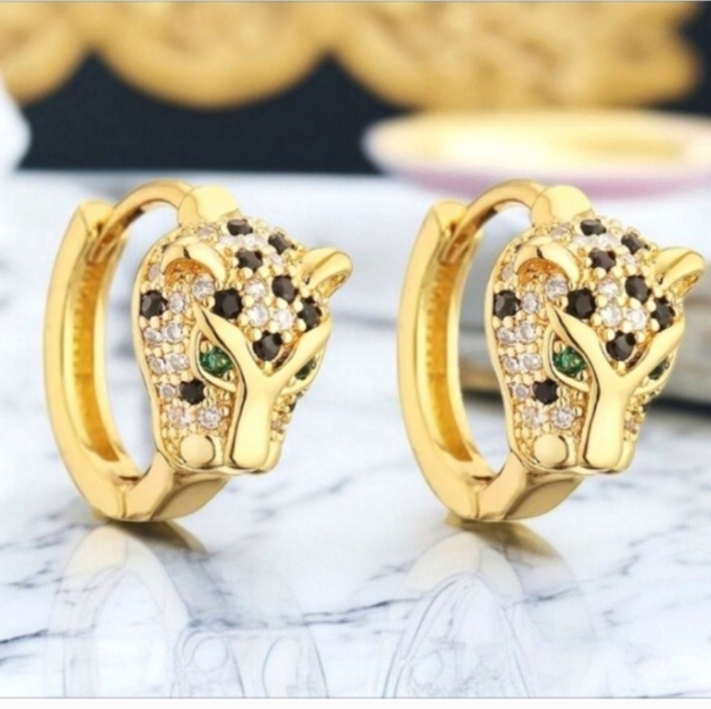 18k Gold Plated Panther Leopard Zircon Crystal Hoop Huggie Earrings